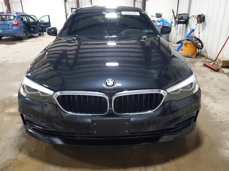 Photo 5 from auction – 2018 BMW 530 with VIN WBAJA7C51JWA73474