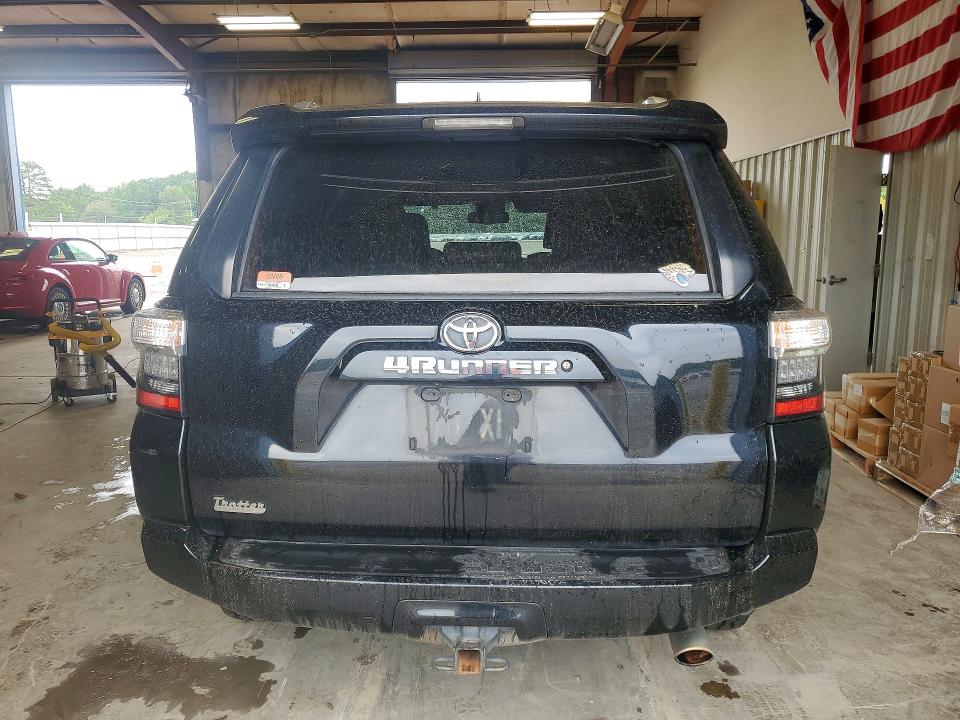 Снимка 6 от търг – 2016 TOYOTA 4RUNNER с VIN JTEZU5JR4G5131625
