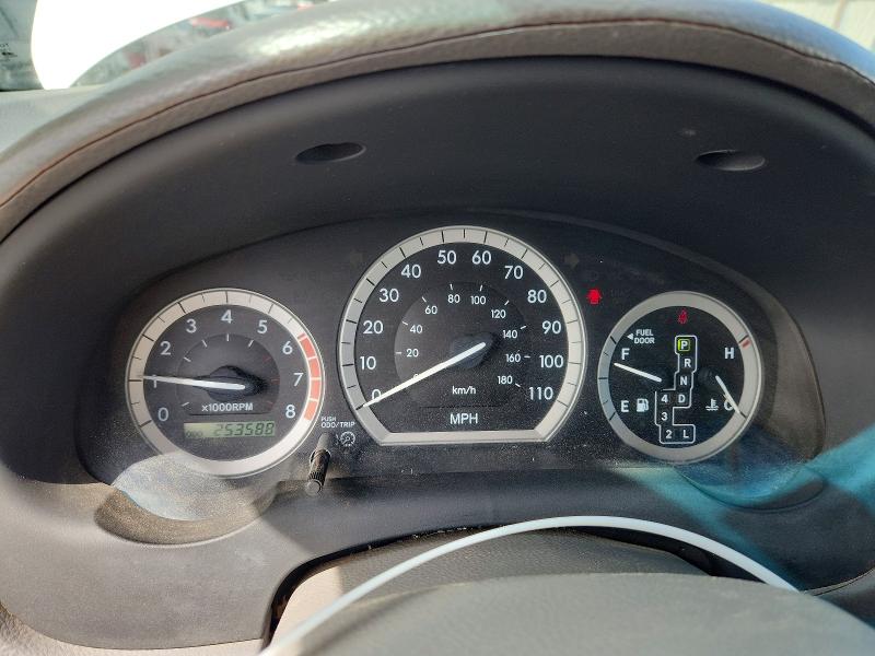 Photo 9 from auction – 2005 TOYOTA SIENNA with VIN 5TDZA23C95S318984
