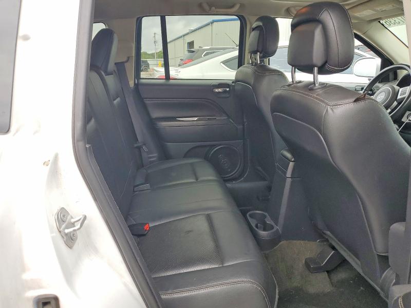 Foto 11 de la subasta – 2016 JEEP COMPASS con VIN 1C4NJDEB7GD664190