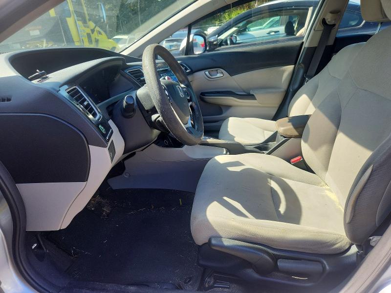 Снимка 7 от търг – 2013 HONDA CIVIC с VIN 2HGFB2F57DH587982