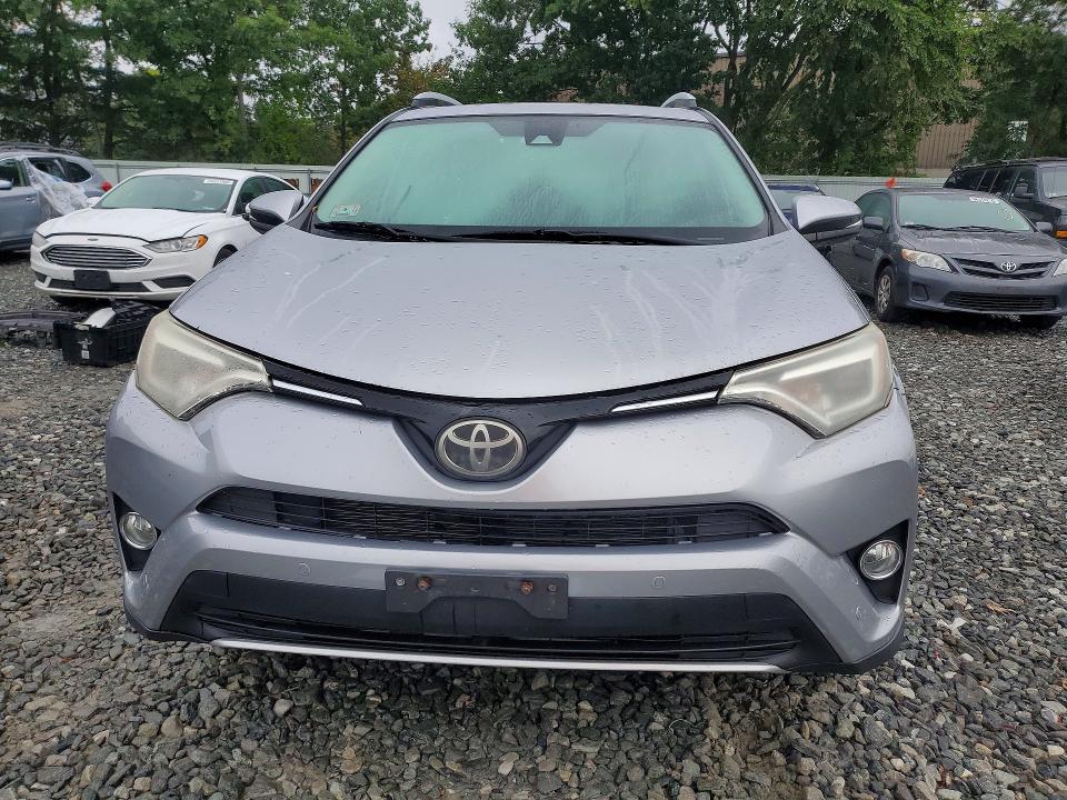Photo 5 from auction – 2016 TOYOTA RAV4 with VIN 2T3DFREV7GW520310