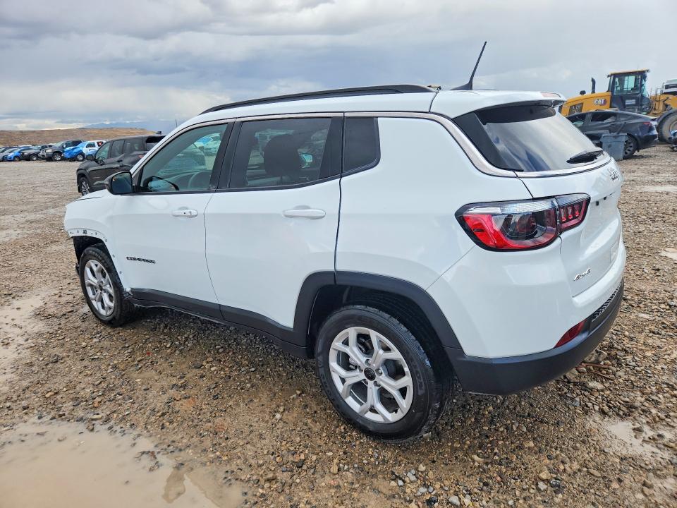 Photo 2 from auction – 2025 JEEP COMPASS with VIN 3C4NJDBN5ST616866