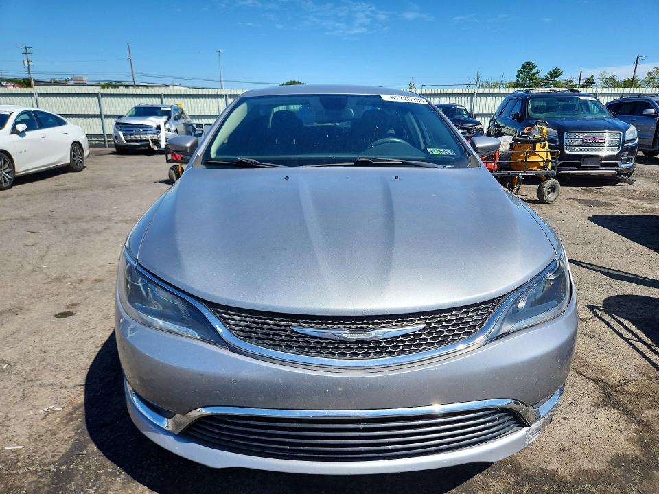 Photo 5 from auction – 2016 CHRYSLER 200 with VIN 1C3CCCAB4GN137420