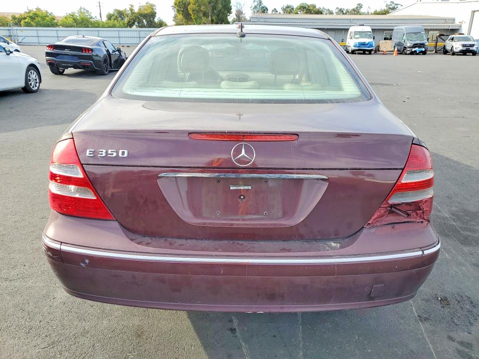 Photo 6 from auction – 2006 MERCEDES-BENZ E with VIN WDBUF56J66A913604