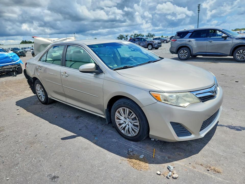 Photo 4 from auction – 2013 TOYOTA CAMRY with VIN 4T1BF1FK6DU688750