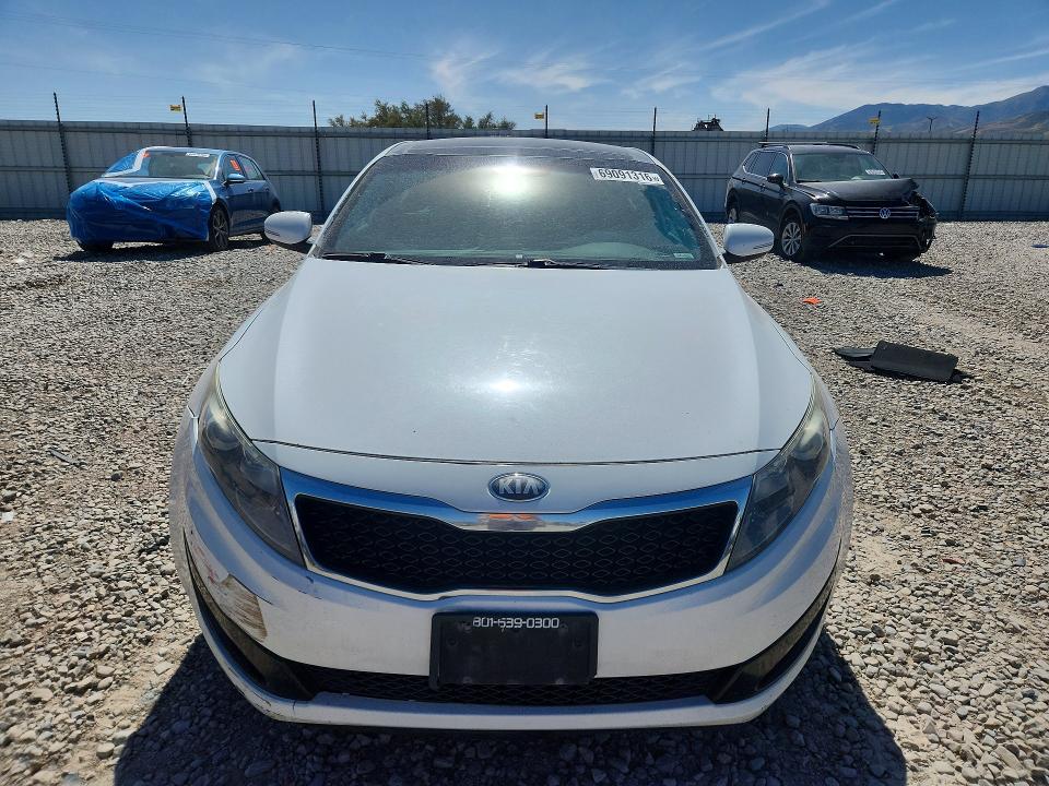 Zdjęcie 5 z aukcji – 2013 KIA OPTIMA z VIN 5XXGN4A75DG216840