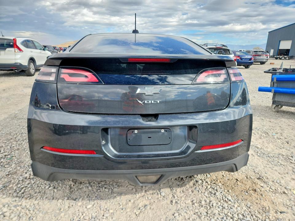 Photo 6 from auction – 2015 CHEVROLET VOLT with VIN 1G1RC6E43FU104344