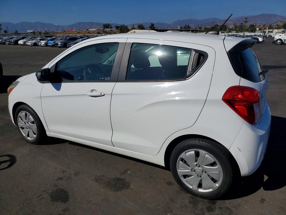 Photo 2 from auction – 2016 CHEVROLET SPARK with VIN KL8CB6SA2GC619507