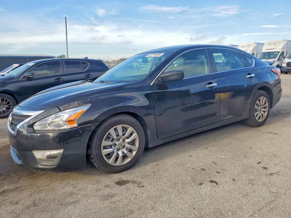 Photo 1 from auction – 2015 NISSAN ALTIMA with VIN 1N4AL3AP2FN350403