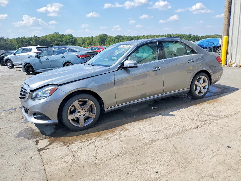 Снимка 1 от търг – 2015 MERCEDES-BENZ E с VIN WDDHF5KB3FB157280