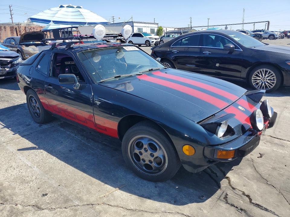 Photo 4 from auction – 1987 PORSCHE 924 with VIN WP0AA092XHN450937