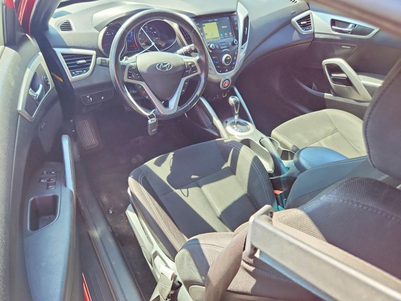 Photo 8 from auction – 2017 HYUNDAI VELOSTER with VIN KMHTC6AD3HU320065