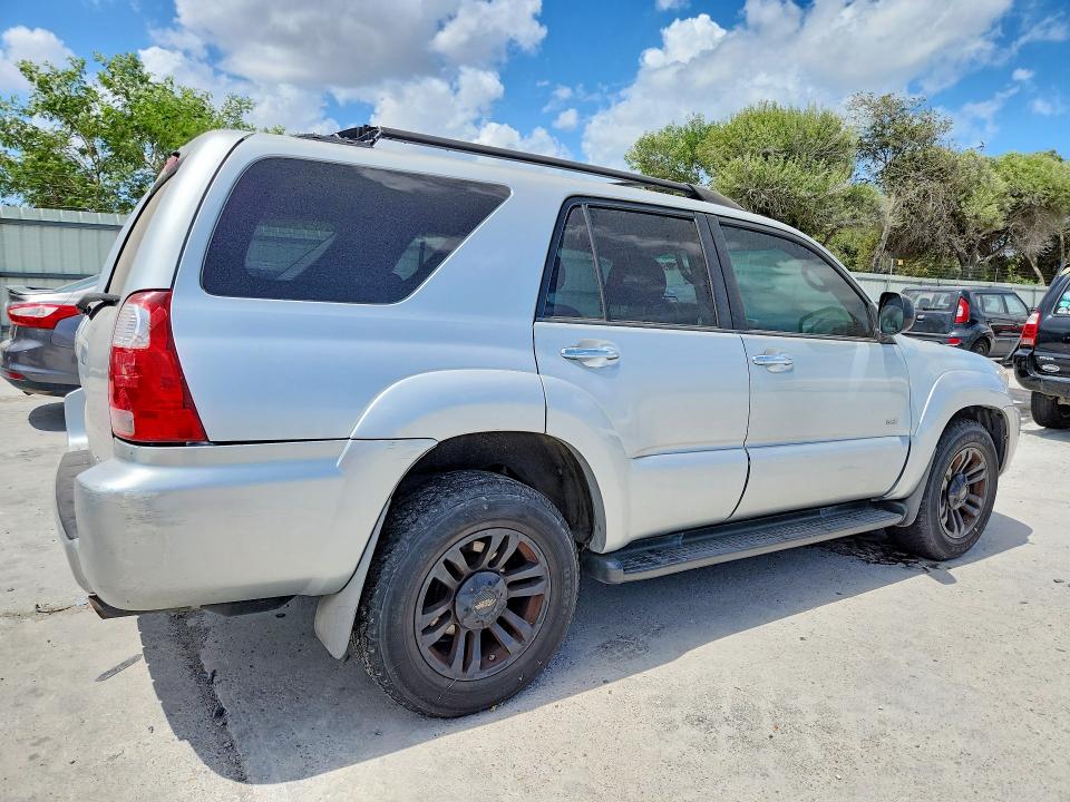 Photo 3 from auction – 2008 TOYOTA 4RUNNER with VIN JTEZU14R08K002286