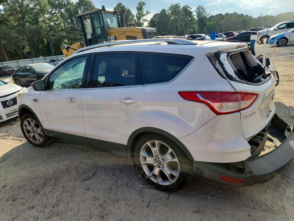 Photo 2 from auction – 2014 FORD ESCAPE with VIN 1FMCU9J92EUC56008