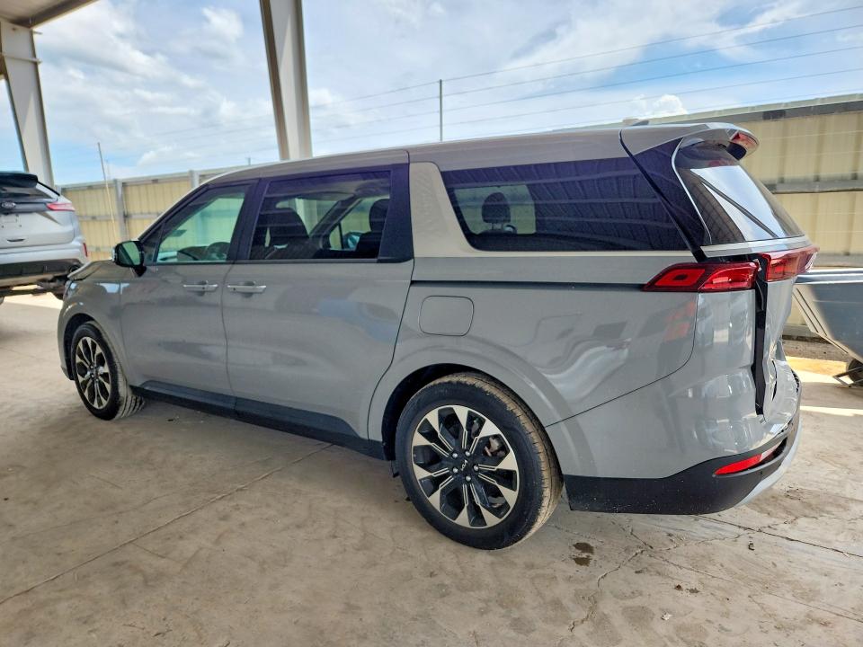 Снимка 2 от търг – 2024 KIA CARNIVAL с VIN KNDNC5H31R6450260