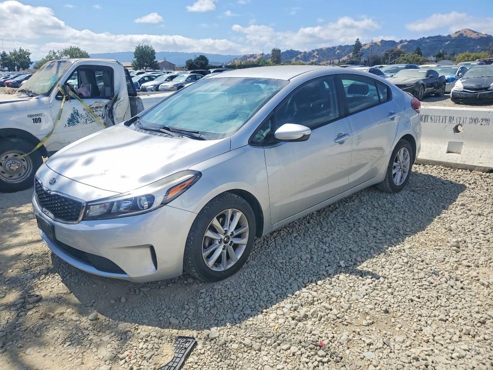 KIA FORTE 2017 with VIN 3KPFL4A76HE021815 - Photo from auction