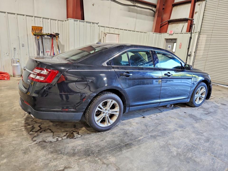 Zdjęcie 3 z aukcji – 2015 FORD TAURUS z VIN 1FAHP2E88FG161937