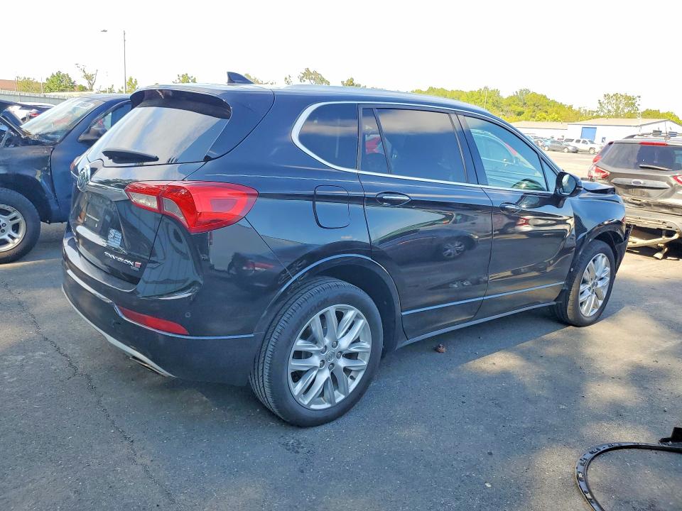 Photo 3 from auction – 2020 BUICK ENVISION with VIN LRBFX3SX5LD031659
