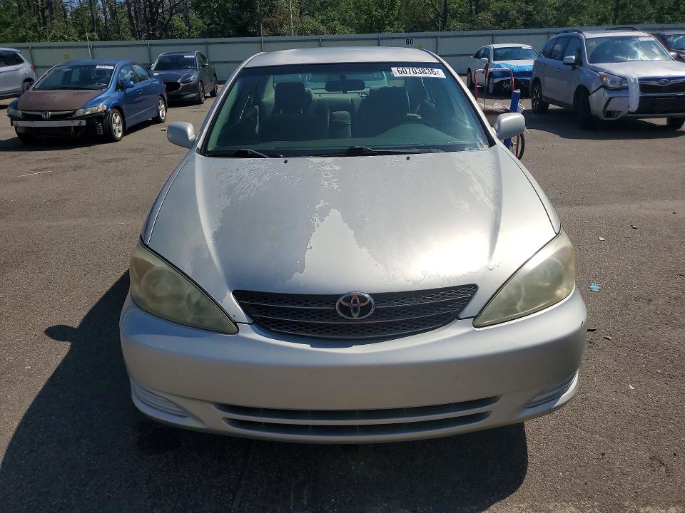 Photo 5 from auction – 2002 TOYOTA CAMRY with VIN 4T1BE32K72U111713