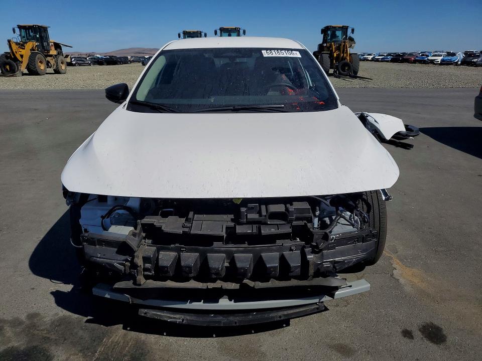 Photo 5 from auction – 2026 NISSAN SENTRA with VIN 3N1AB9CV7TY302361