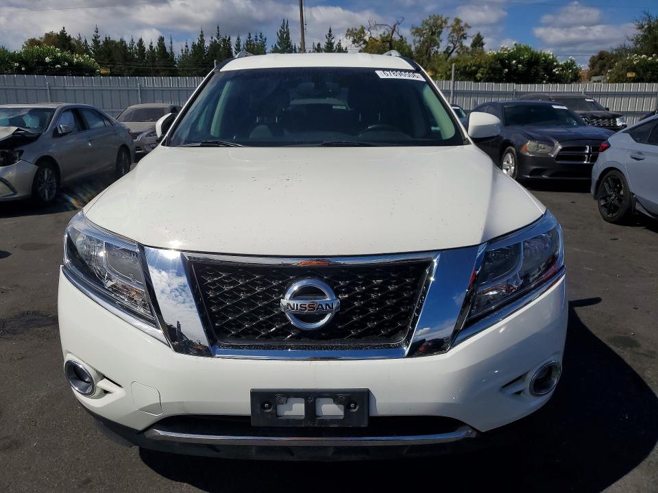 Photo 5 from auction – 2015 NISSAN PATHFINDER with VIN 5N1AR2MN2FC711438