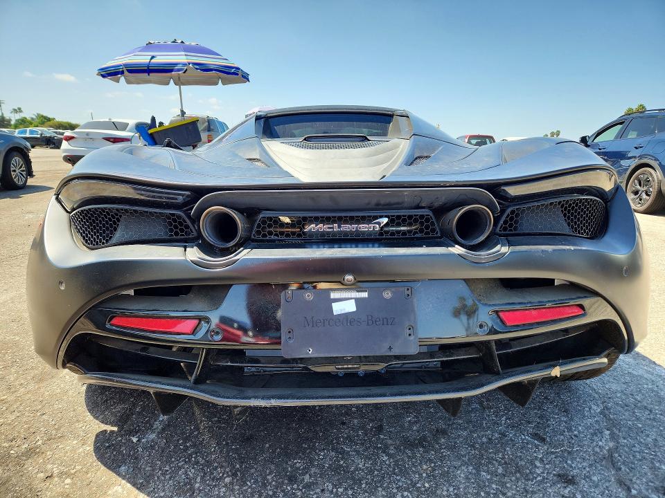 Photo 6 from auction – 2021 MCLA 720S with VIN SBM14FCAXMW006284