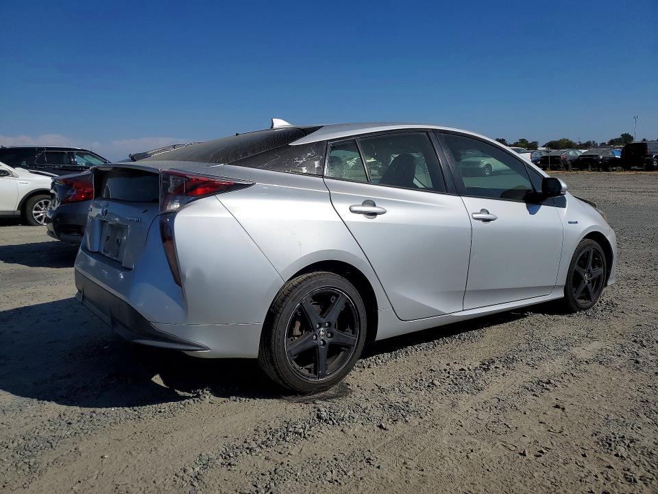 Photo 3 from auction – 2017 TOYOTA PRIUS with VIN JTDKARFU4H3530938