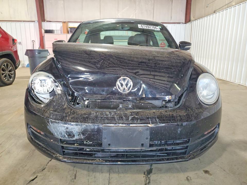Photo 5 from auction – 2014 VOLKSWAGEN BEETLE with VIN 3VWJ17AT1EM660214