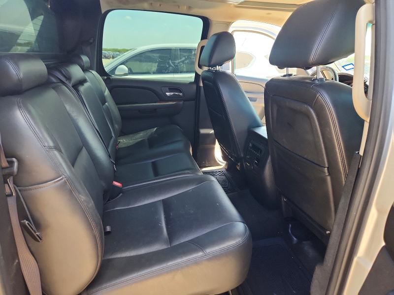 Photo 10 from auction – 2013 CHEVROLET AVALANCHE with VIN 3GNMCGE0XDG321451