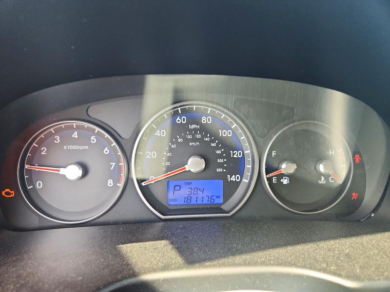 Снимка 9 от търг – 2012 HYUNDAI SANTA FE с VIN 5XYZK4AG7CG105136