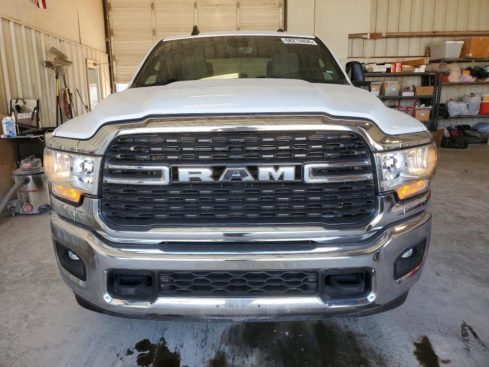Снимка 5 от търг – 2024 RAM 2500 с VIN 3C6UR5DL8RG311183
