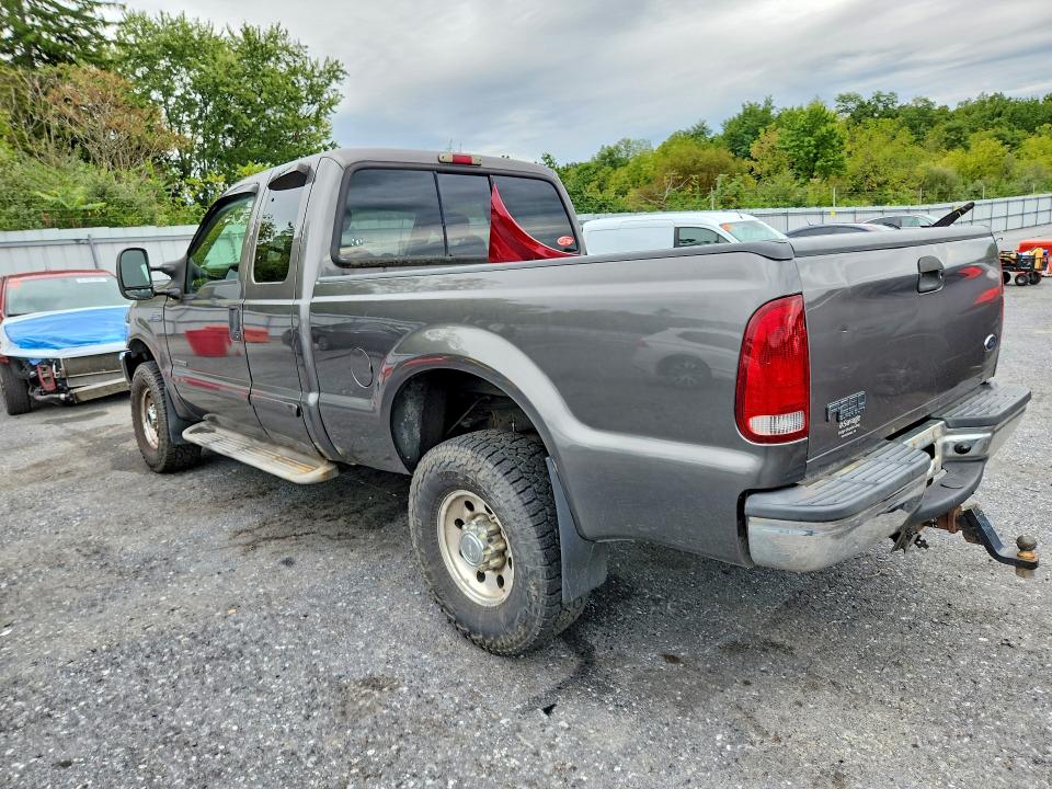 Снимка 2 от търг – 2002 FORD F250 с VIN 1FTNX21F52EA24154