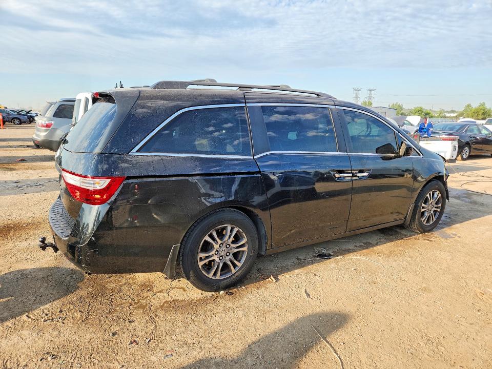 Photo 3 from auction – 2013 HONDA ODYSSEY with VIN 5FNRL5H64DB080897