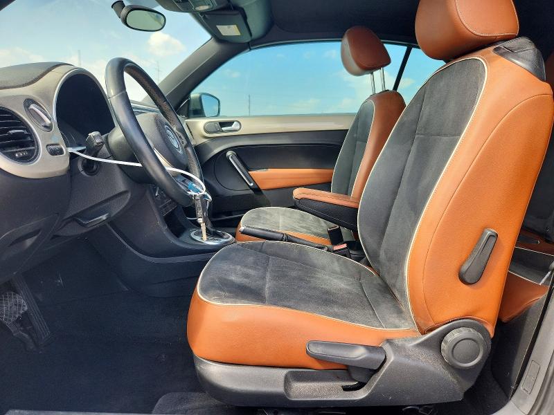 Photo 7 from auction – 2015 VOLKSWAGEN BEETLE with VIN 3VW517AT8FM808362