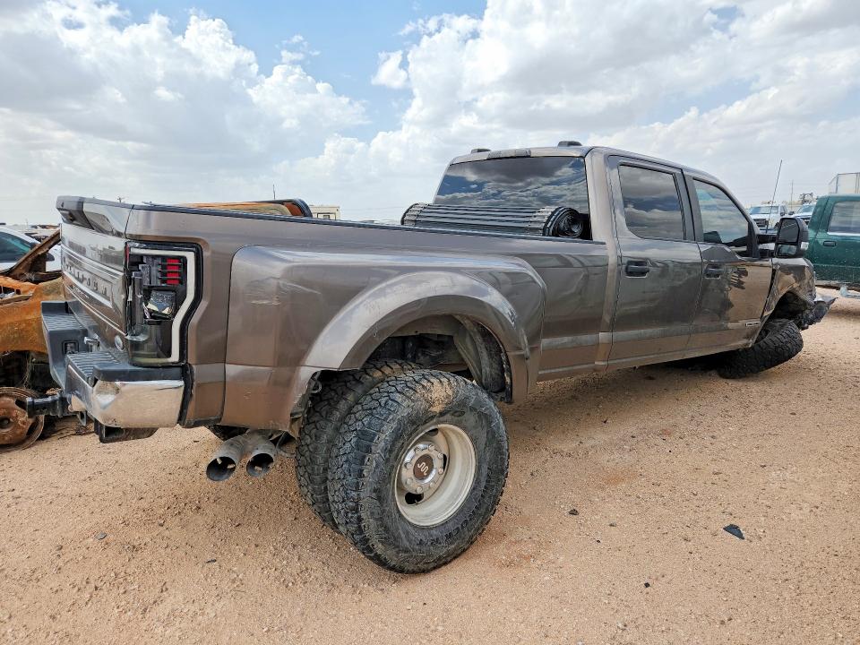 Снимка 3 от търг – 2020 FORD F350 с VIN 1FT8W3DTXLEE94950