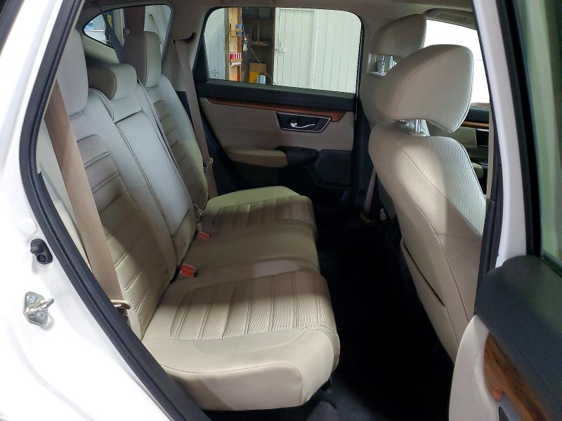 Photo 11 from auction – 2017 HONDA CR-V with VIN 2HKRW2H5XHH640149