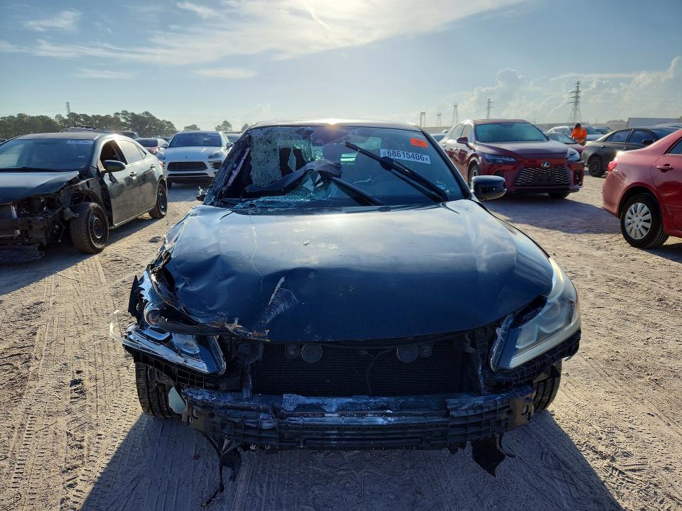 Photo 5 from auction – 2017 HONDA ACCORD with VIN 1HGCR2F01HA167786