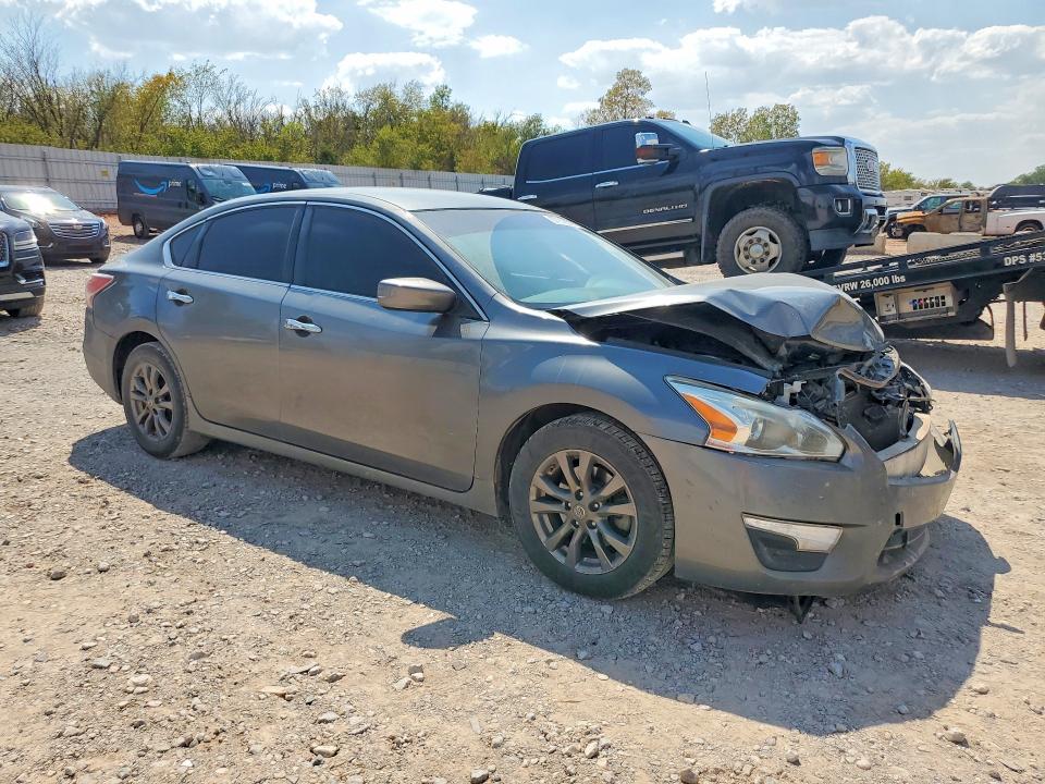 Photo 4 from auction – 2015 NISSAN ALTIMA with VIN 1N4AL3AP9FN355453