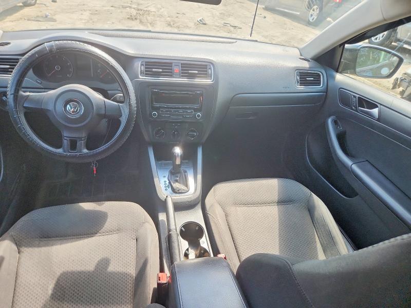 Photo 8 from auction – 2014 VOLKSWAGEN JETTA with VIN 3VW2K7AJ4EM440808