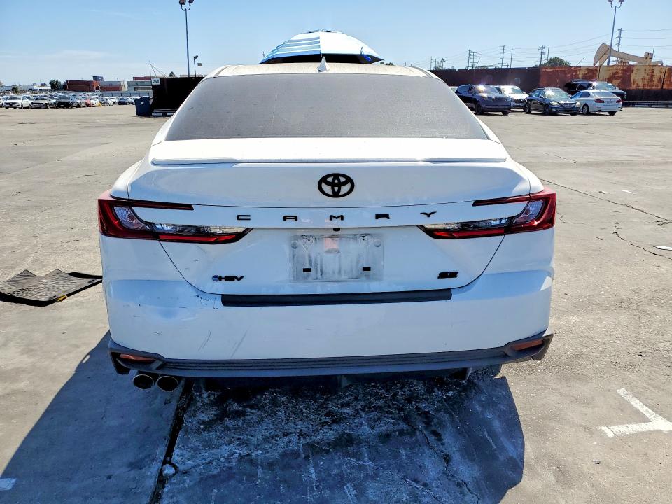 Photo 6 from auction – 2025 TOYOTA CAMRY with VIN 4T1DAACK9SU006047