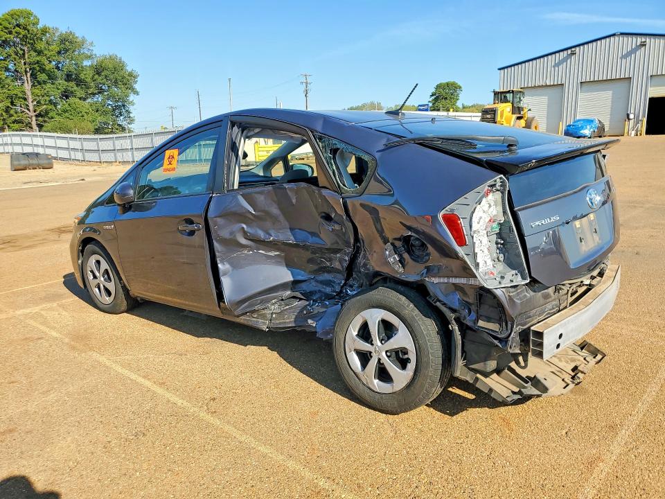 Photo 2 from auction – 2015 TOYOTA PRIUS with VIN JTDKN3DU3F1865282