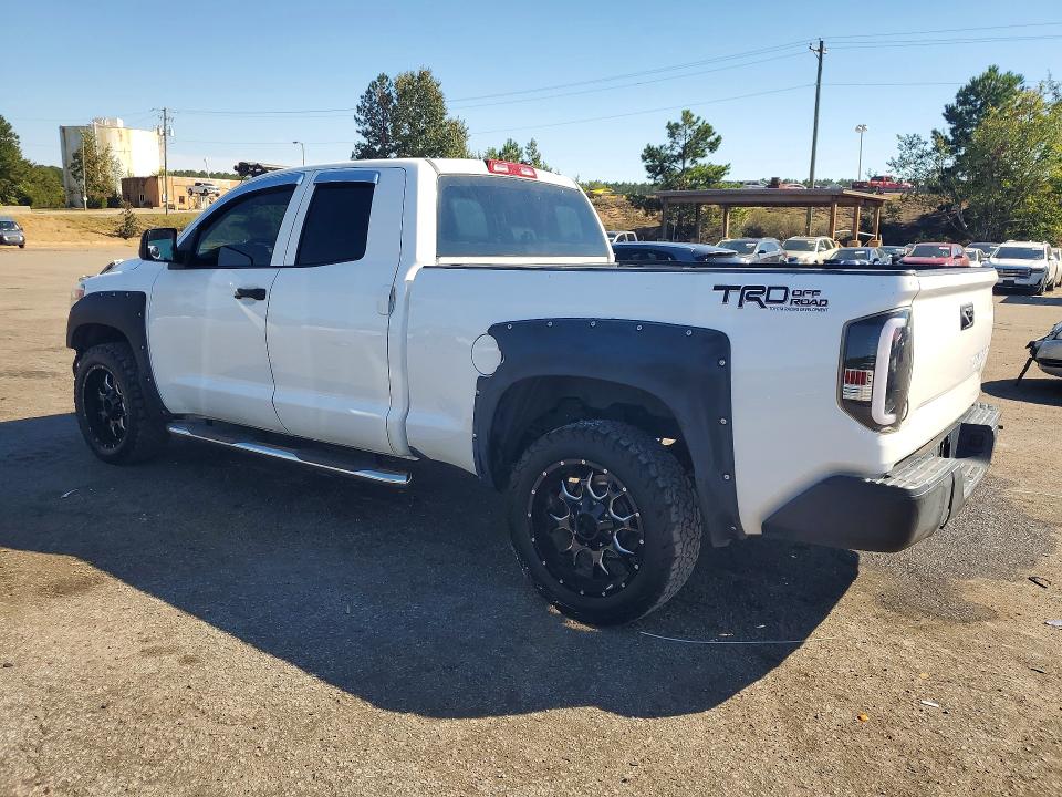 Снимка 2 от търг – 2016 TOYOTA TUNDRA с VIN 5TFRM5F14GX103318