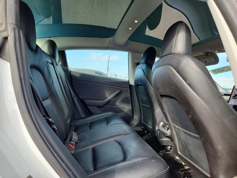 Photo 10 from auction – 2019 TESLA MODEL 3 with VIN 5YJ3E1EA6KF299763