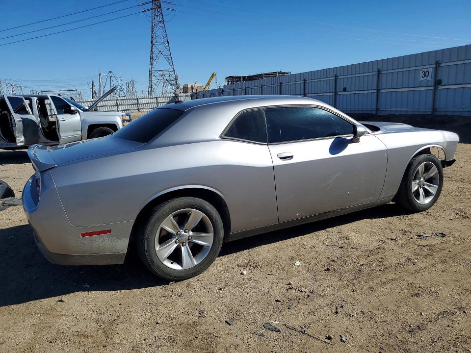 Photo 3 from auction – 2018 DODGE CHALLENGER with VIN 2C3CDZAG6JH265475