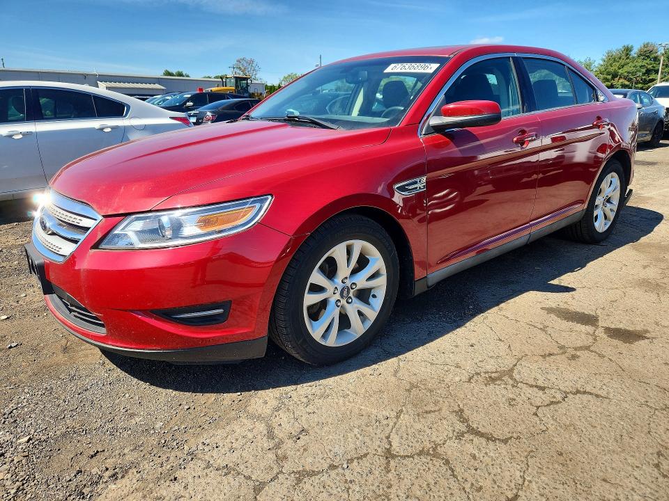 FORD TAURUS 2010 con VIN 1FAHP2HW1AG131603 - Foto de la subasta