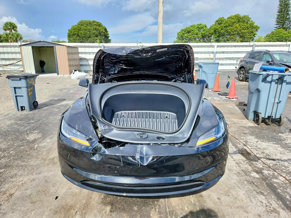 Photo 5 from auction – 2025 TESLA MODEL 3 with VIN 5YJ3E1EA9SF044945