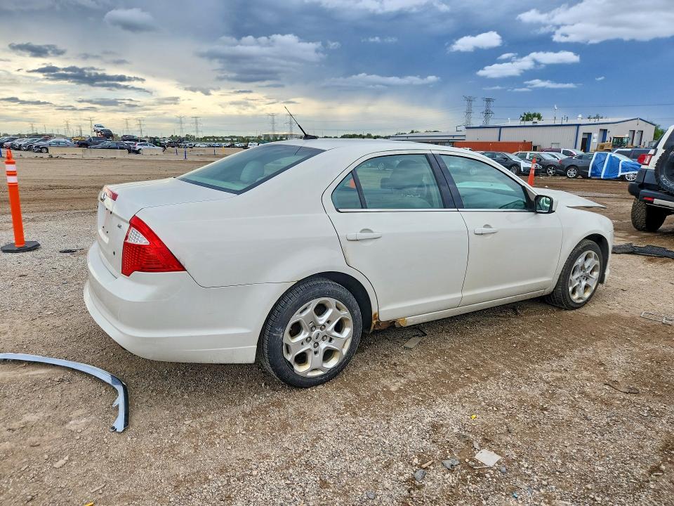 صورة رقم 3 من المزاد - 2011 FORD FUSION مع VIN 3FAHP0HA9BR231497