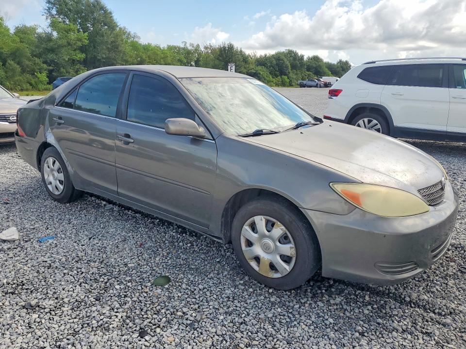 Photo 4 from auction – 2004 TOYOTA CAMRY with VIN 4T1BE32K24U806314