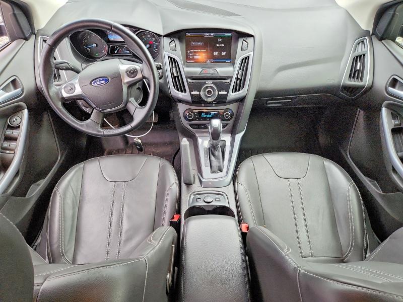 Снимка 8 от търг – 2014 FORD FOCUS с VIN 1FADP3N20EL238046